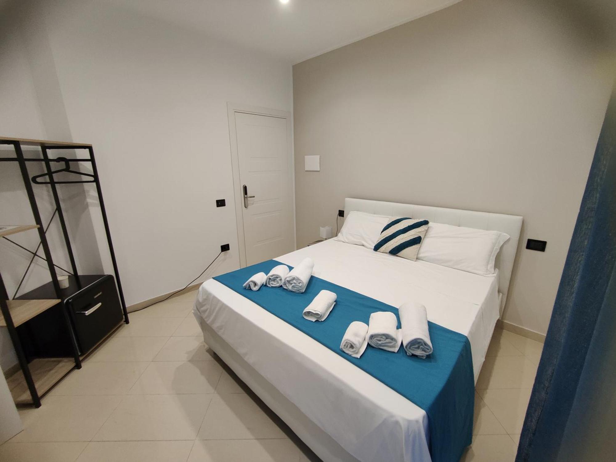 Sweet Rooms San Francesco Napoli Esterno foto
